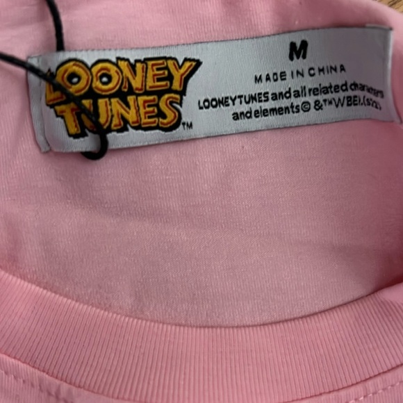 Looney Tunes NWT pink Arrow Willie T-Shirt unisex medium - Picture 2 of 7
